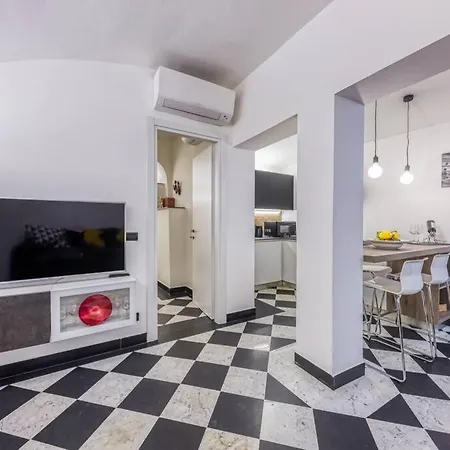 Daire Elegante Pied A' Terre Nel Centro Di *