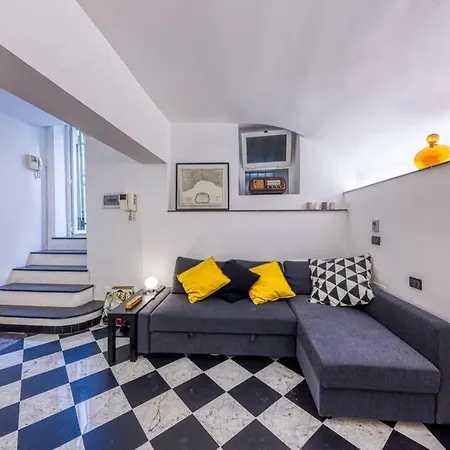 Διαμέρισμα Elegante Pied A' Terre Nel Centro Di *
